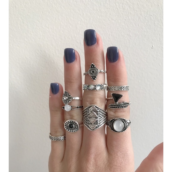 ✲ 10 Piece Silver Retro Ring Set ✲ - Picture 4 of 4